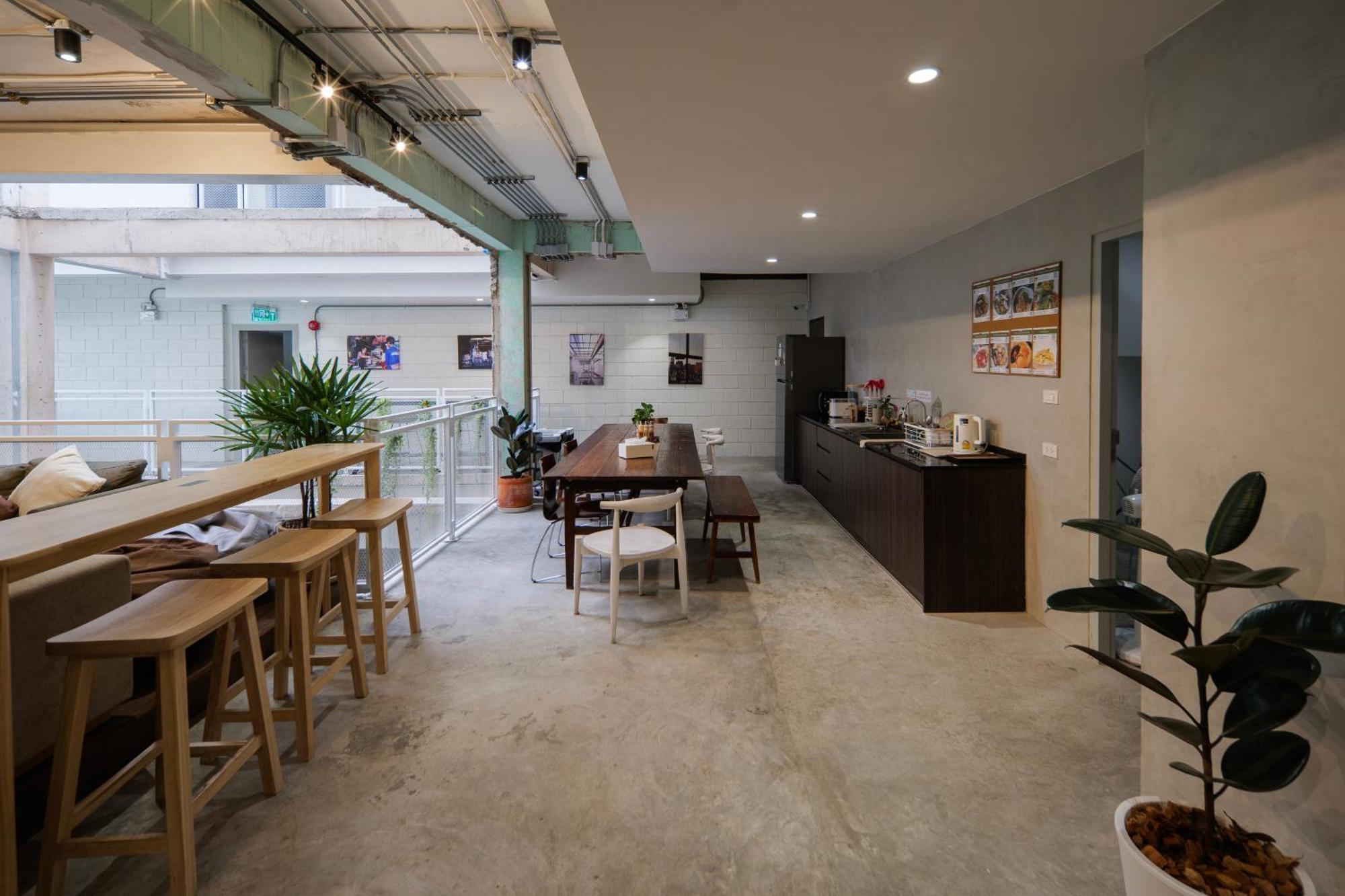 C'House Bangkok Vandrehjem Eksteriør billede
